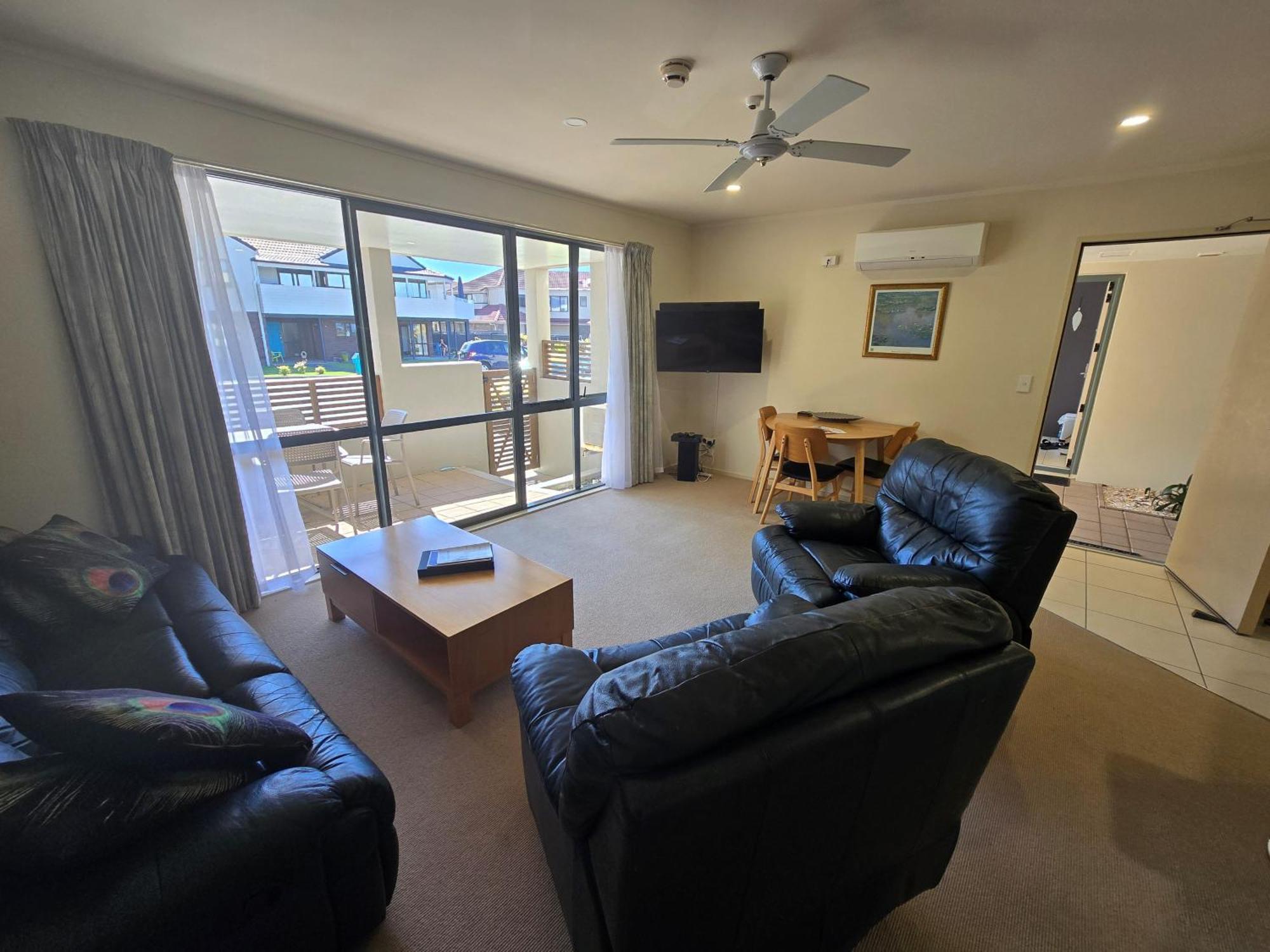 Ohope Beachpoint Apartments מראה חיצוני תמונה
